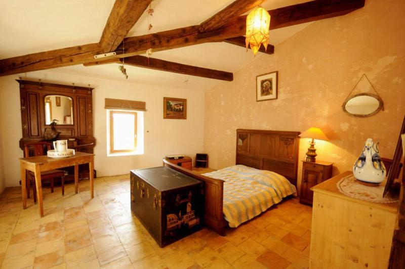 La Vigne Bleue Hotell Olonzac Rom bilde